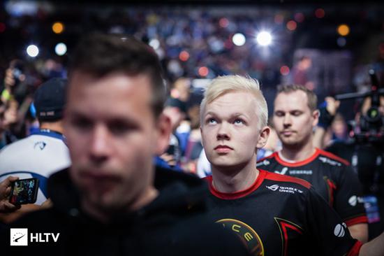 揭秘王者荣耀内鬼泄密事件与无法上架的12款皮肤